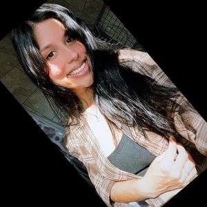 Meet your Posher, Alyssa